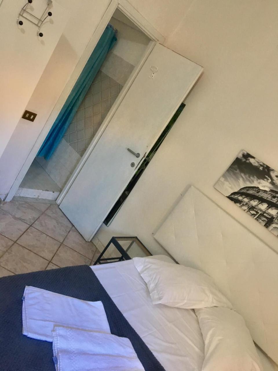 Couette-café Old 2*